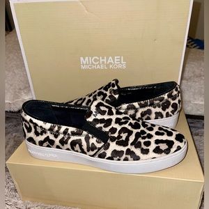 Michael Korrs Leopard Keaton Slip On